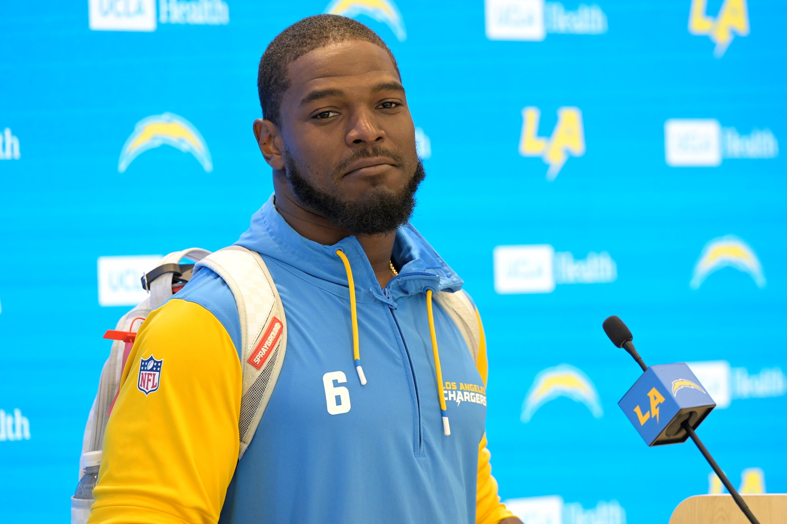 Denzel_Perryman-Arrest_Football_34627--6b4ad_1095990574.jpg