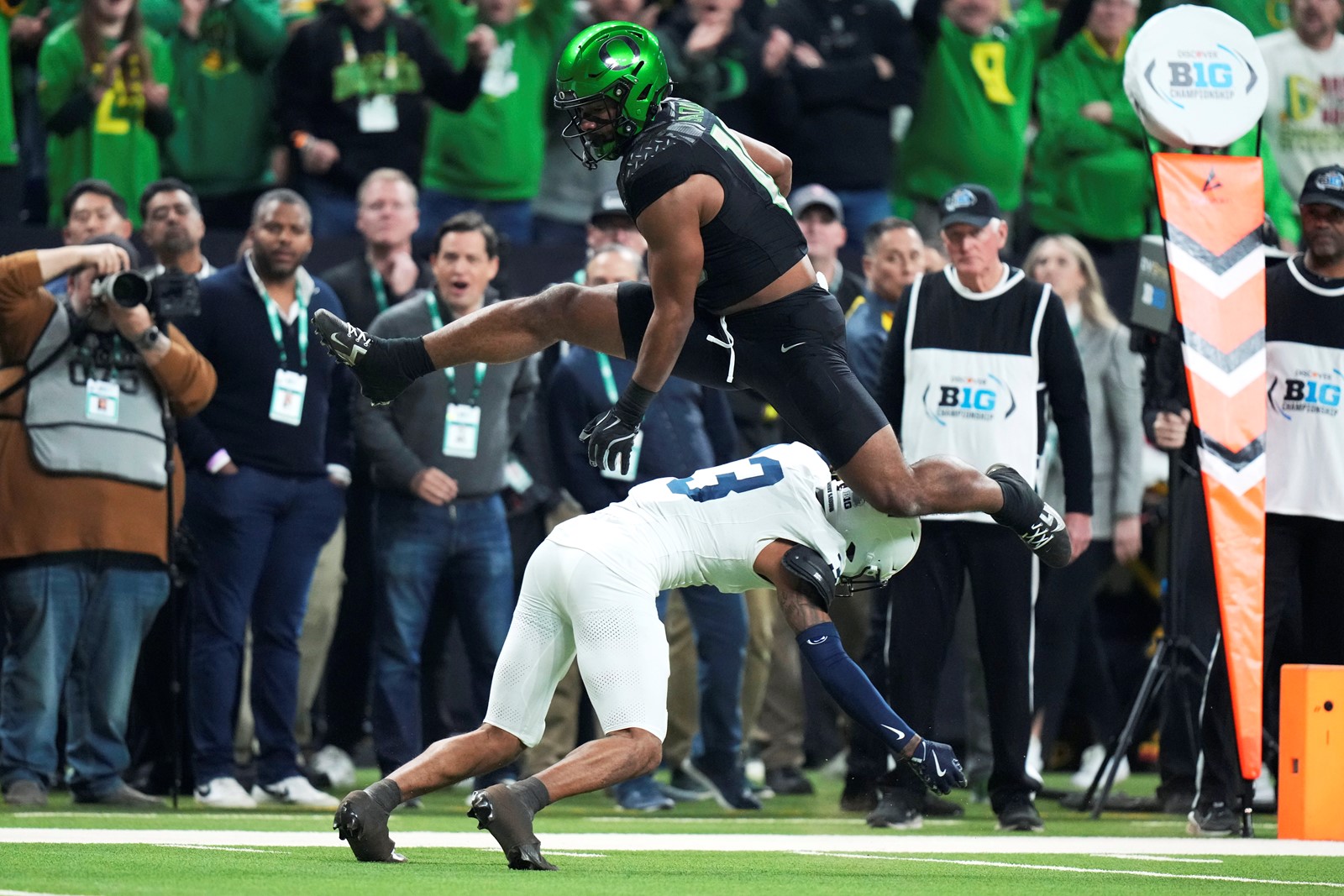 APTOPIX_Big_Ten_Championship_Football_90698--333e0_1087374303.jpg