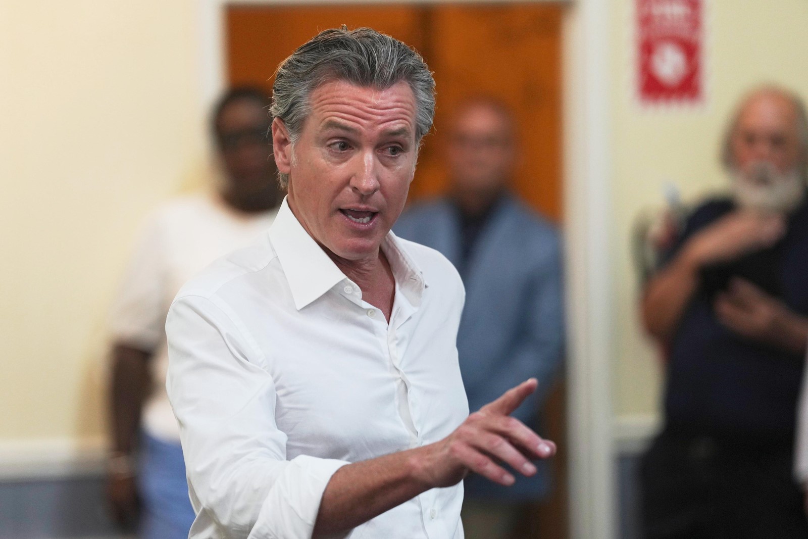Election_2028_Newsom_77371-1_1095236178.jpg