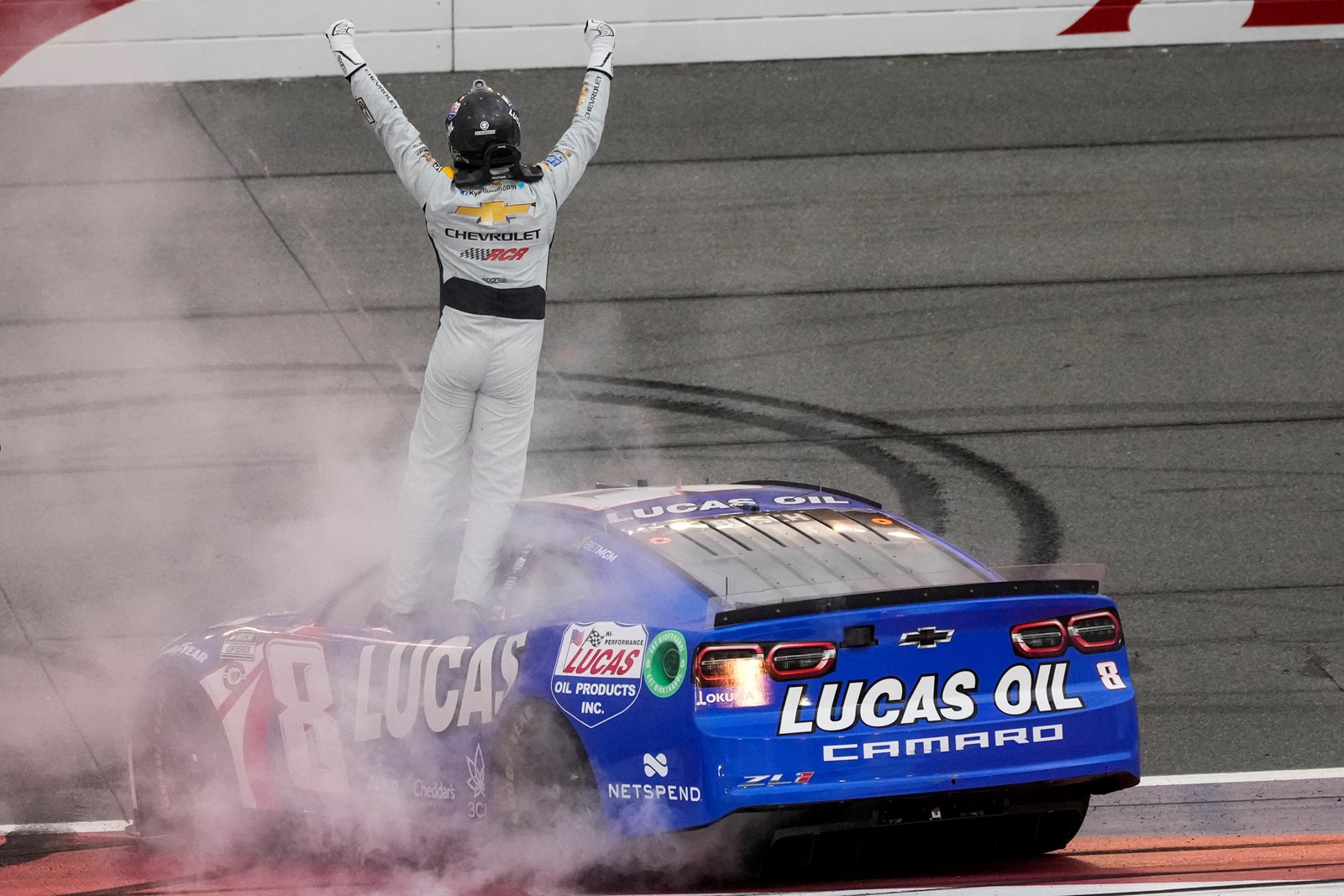 NASCAR_Fontana_Auto_Racing_90865--dc8ff_1060225724.jpg