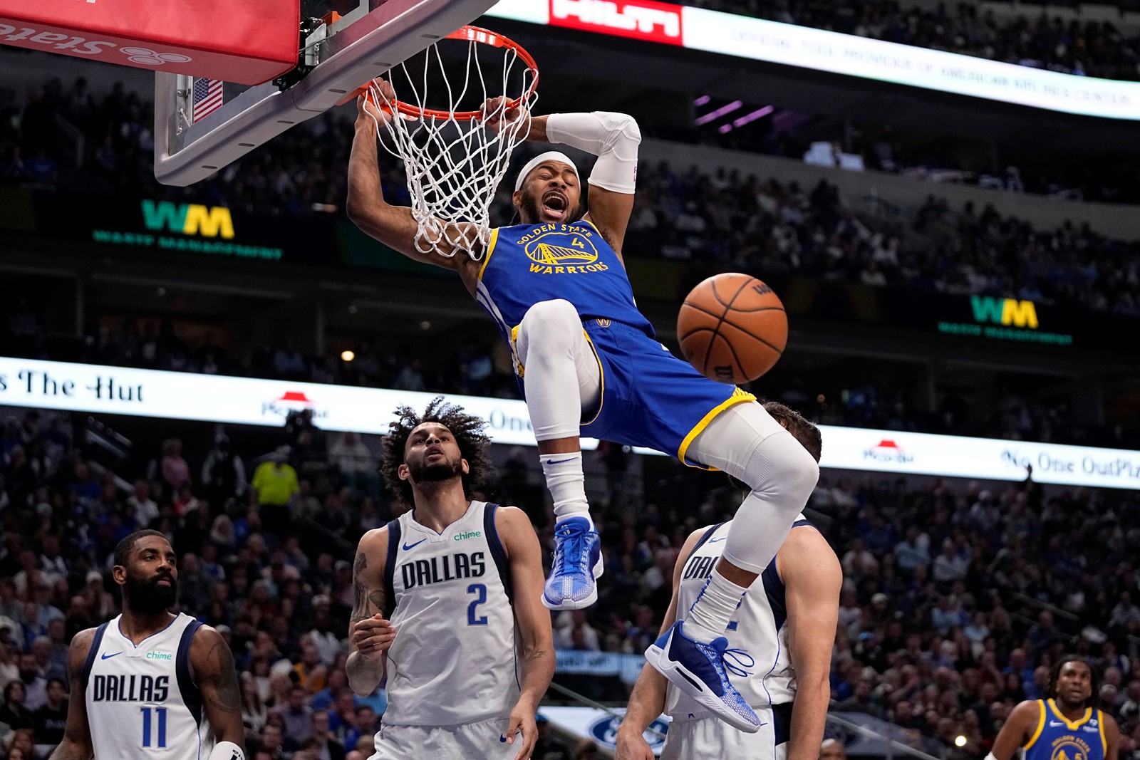 Warriors_Mavericks_Basketball_25583--4e449_1076197527.jpg
