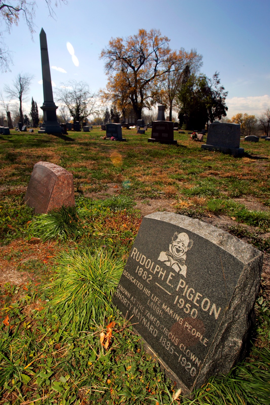 1029_NWS_TDP-RIVERSIDE-CEMETERY_118792108_1099296472.jpg
