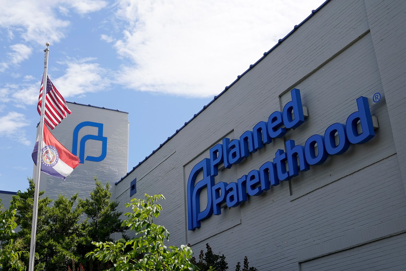 Planned_Parenthood_Funding_Cuts_08258--0cbf9_1095458265.jpg