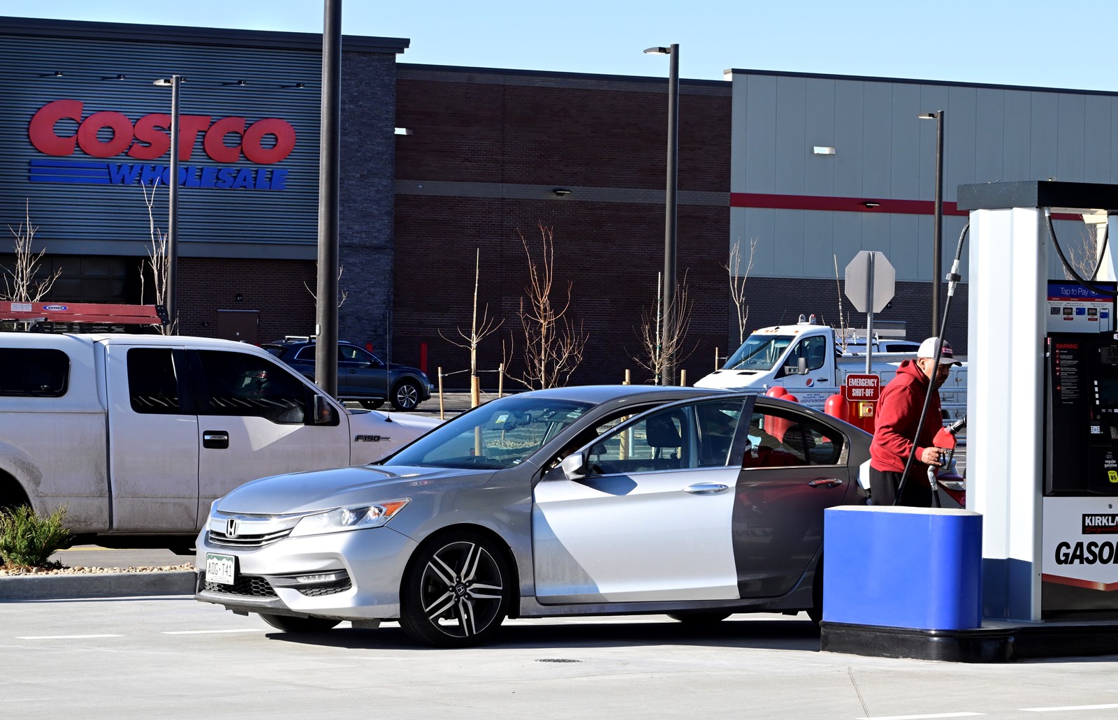 DCC-L-LMCostco23_1061228718.jpg