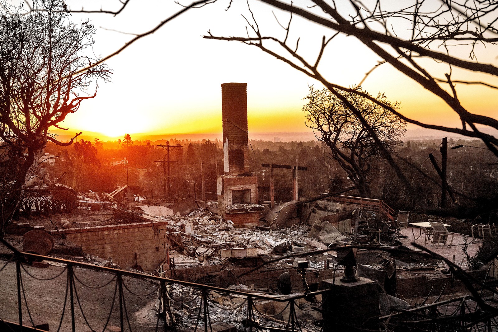 Be-Well-Wildfires_Trauma_02792-1_1089416290.jpg