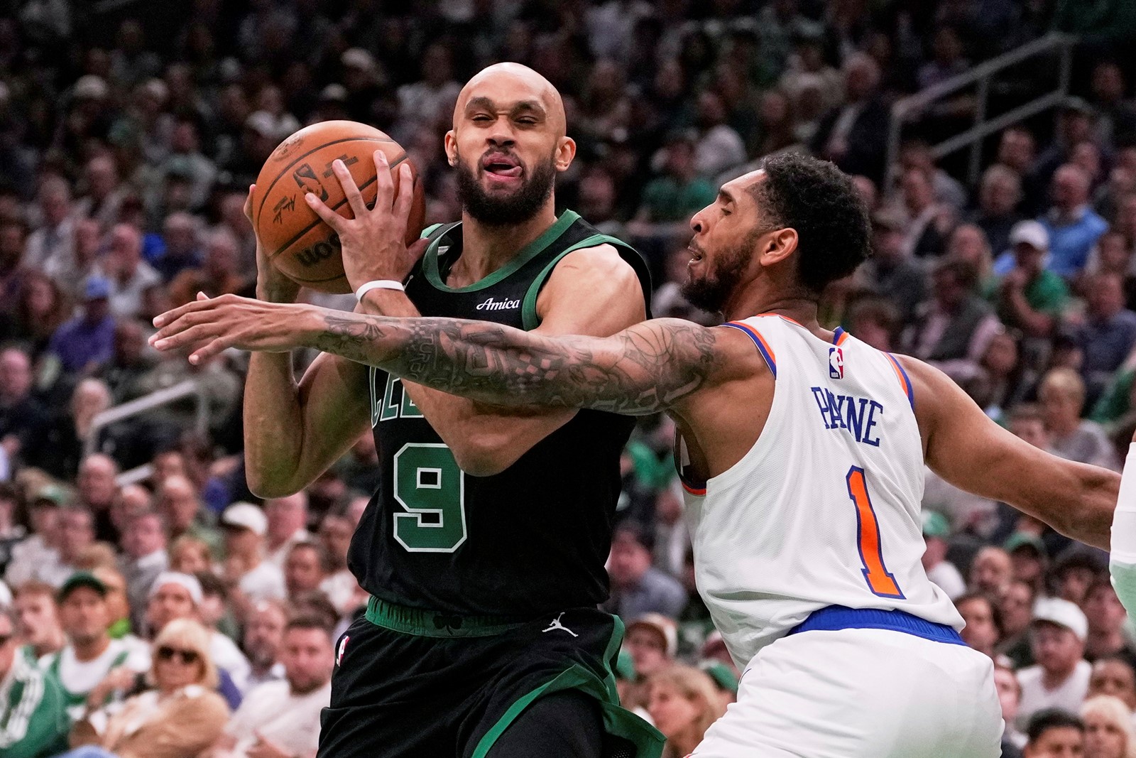 Knicks_Celtics_Basketball_32190--92150_1093103558.jpg