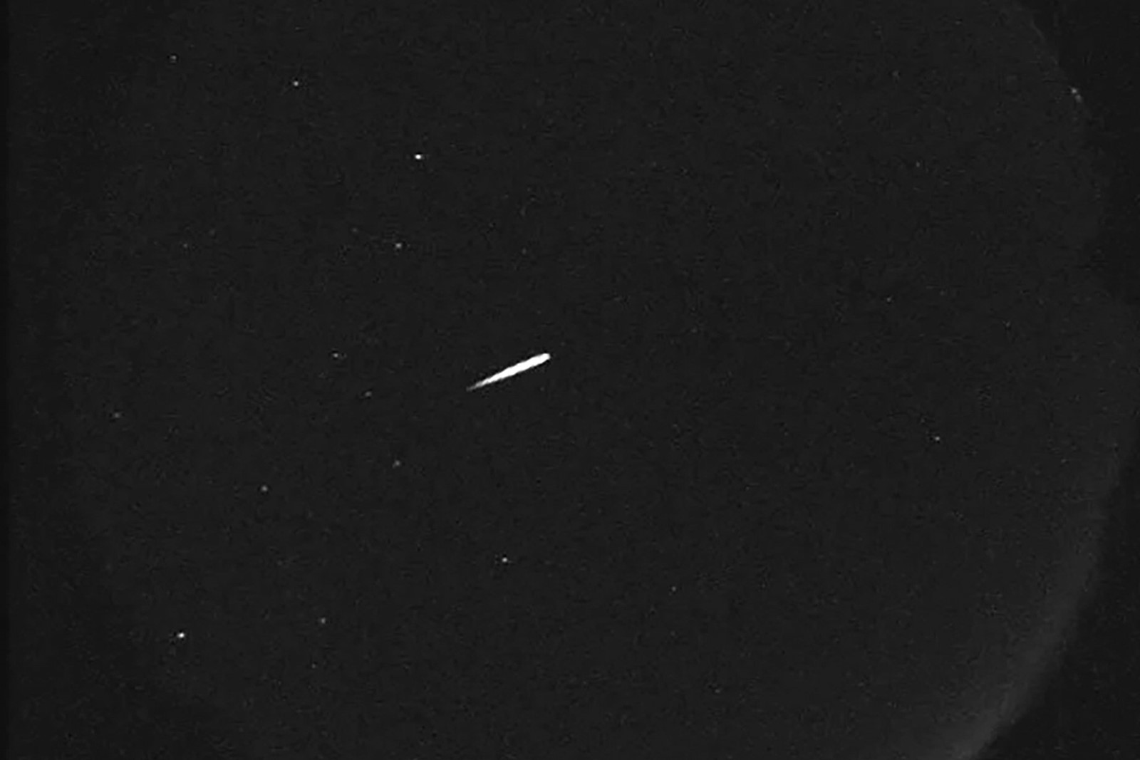 Meteor_Shower_18973--bdfb0_1098837249.jpg