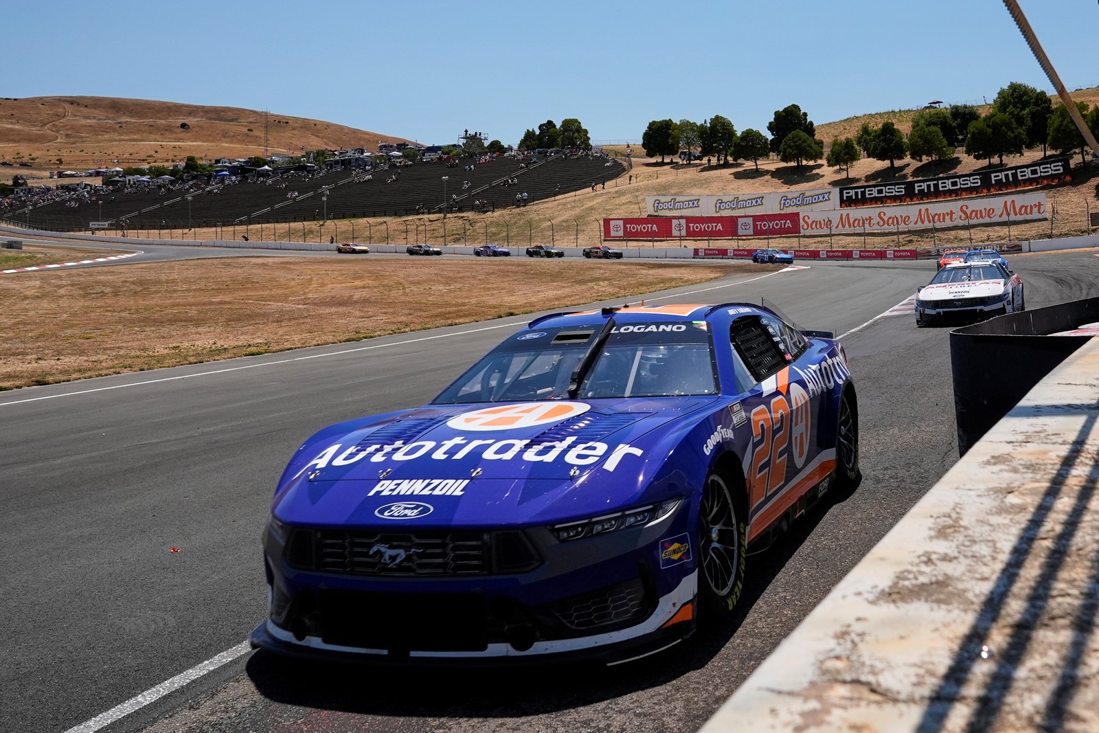 NASCAR_Sonoma_Auto_Racing_82581--281ba_1095496975.jpg
