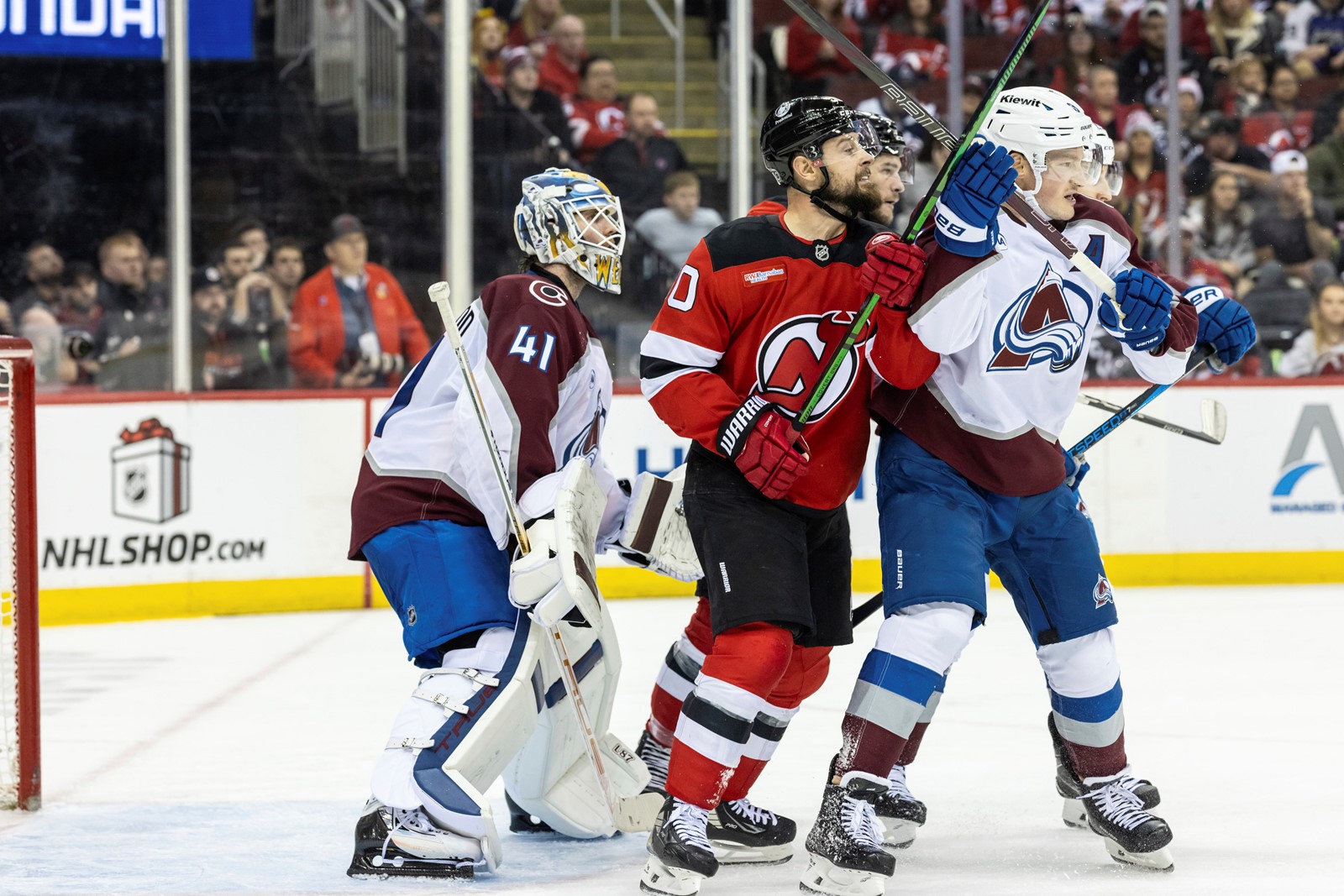 Avalanche_Devils_Hockey_13604--afd0a_1087411463.jpg