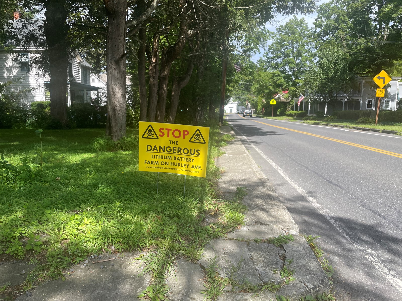 DFN-L-battery-sign-01_1097162288.jpg