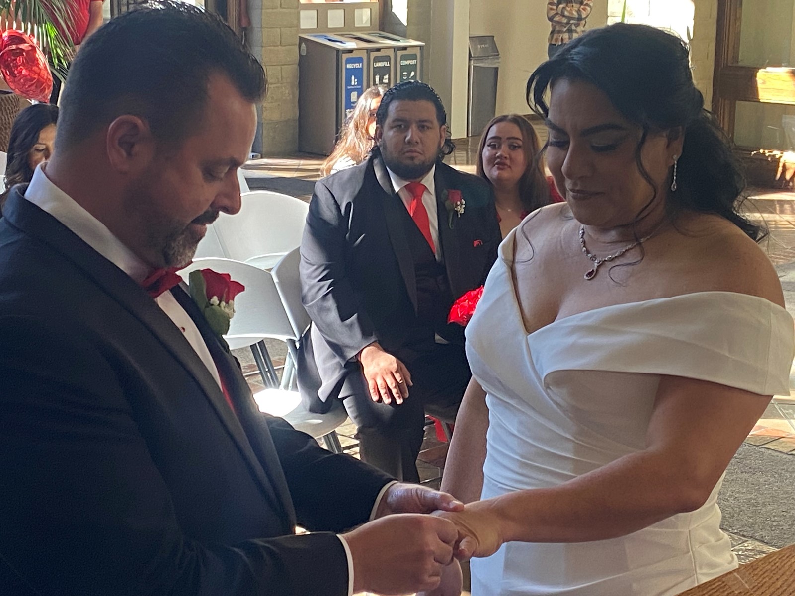 WEDDINGS_1089805019.jpg