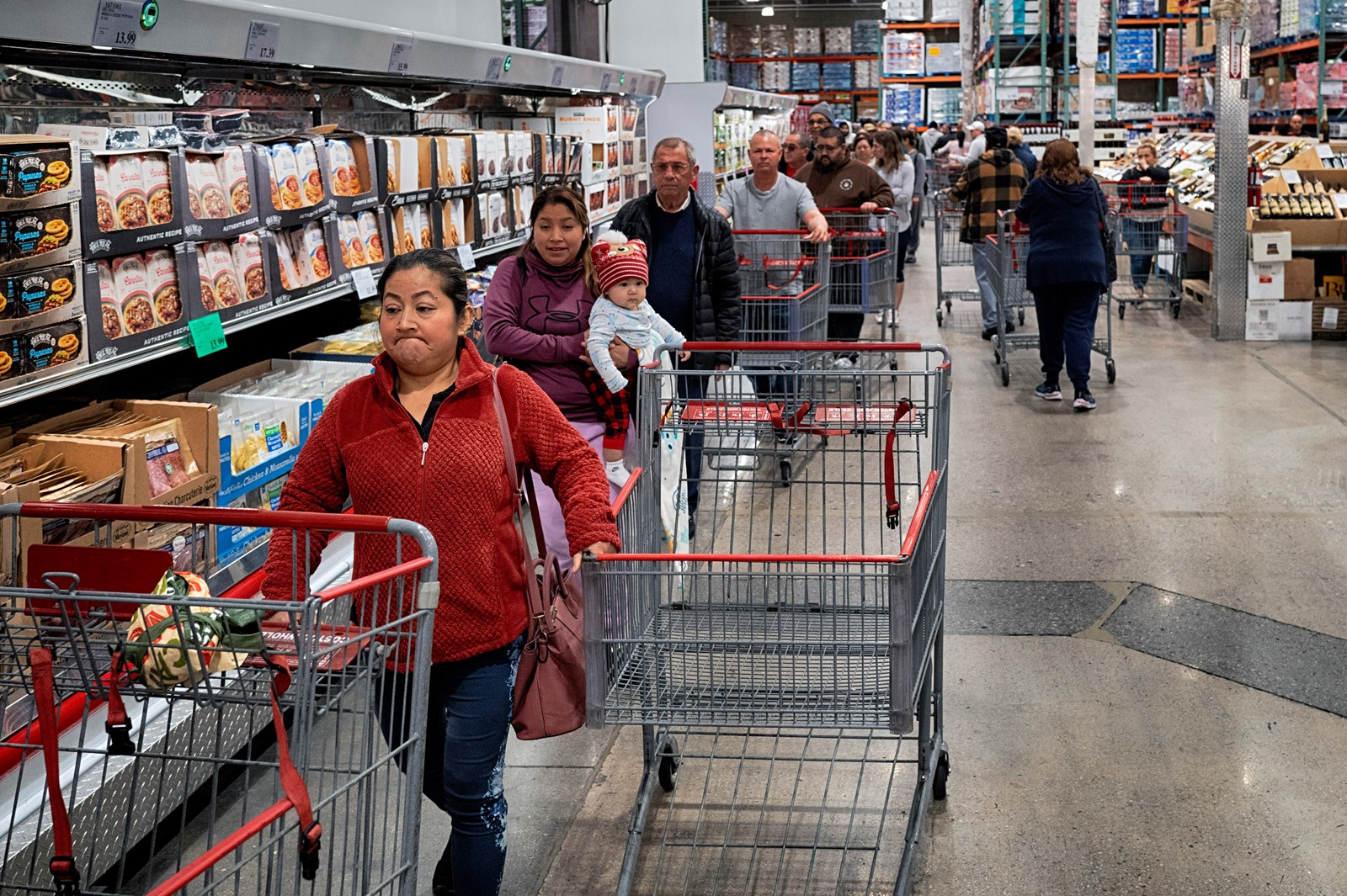 Consumer_Spending_28723--29fff_1090310856.jpg