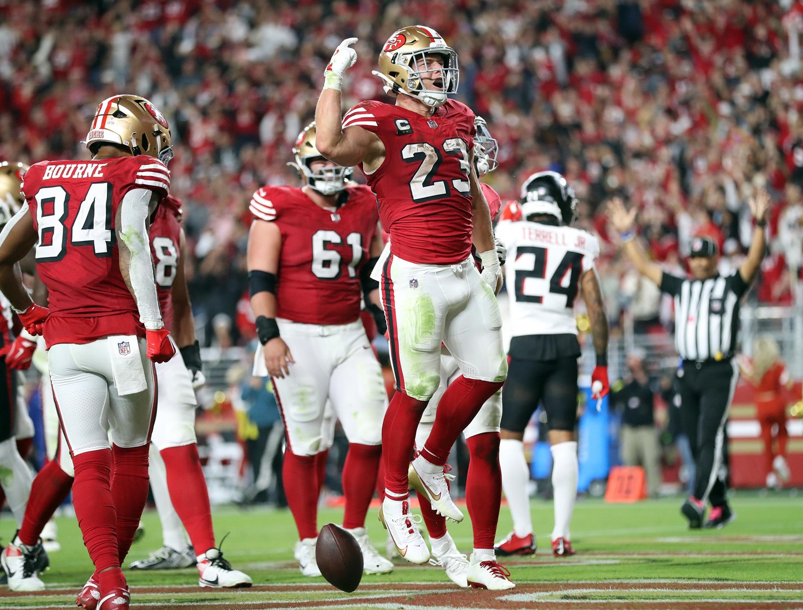 Falcons_49ers_Football_00926_2300f9_1099142239.jpg