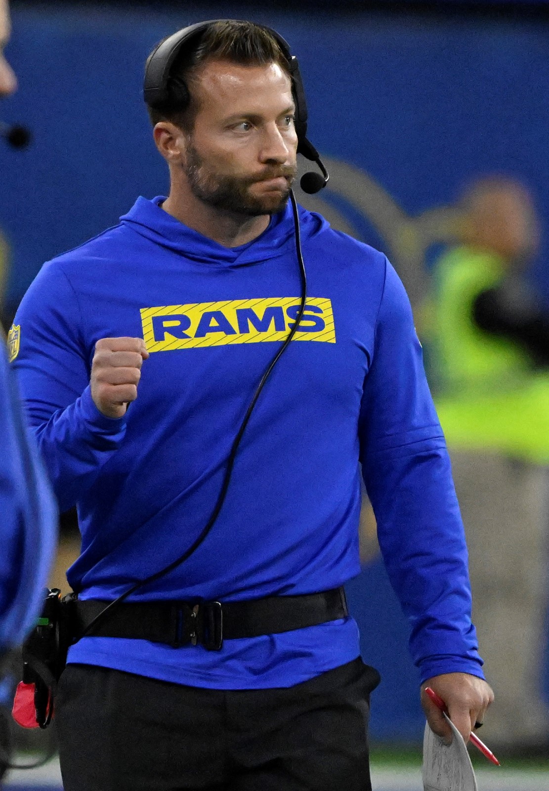 1228_NWS_LDN-L-RAMS-1229-KB16_1088051739.jpg