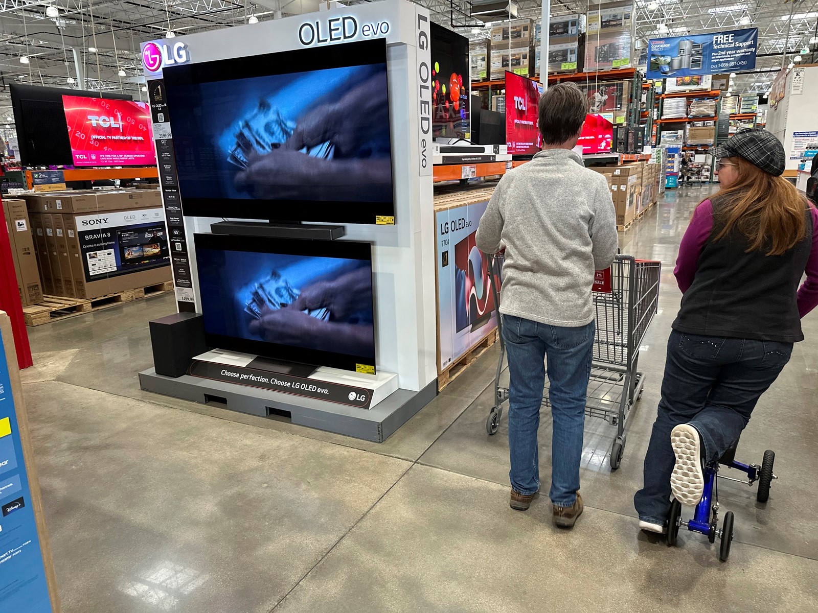 Consumer_Confidence_54878--c1c8d_1093582292.jpg