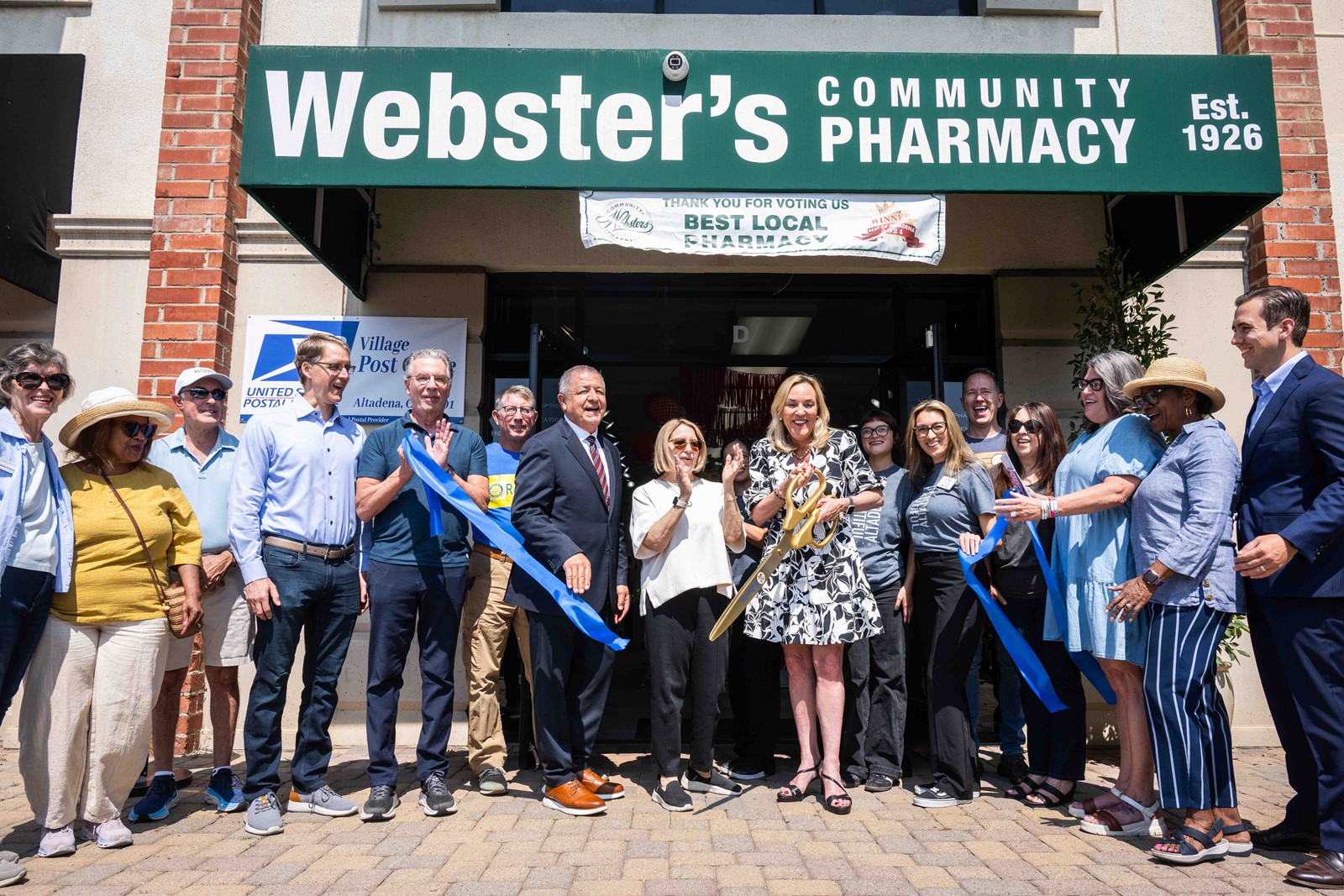PAS-L-ALTADENA-POST-0717-02-SR_1095397771.jpg