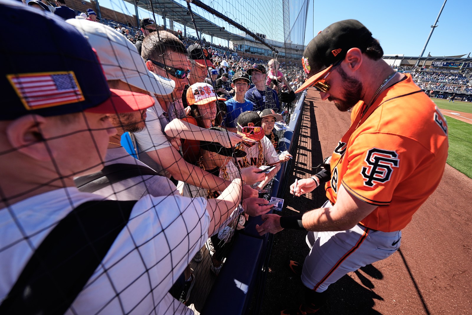 Giants_Mariners_Spring_Baseball_77610--d2bb5_1103603622.jpg