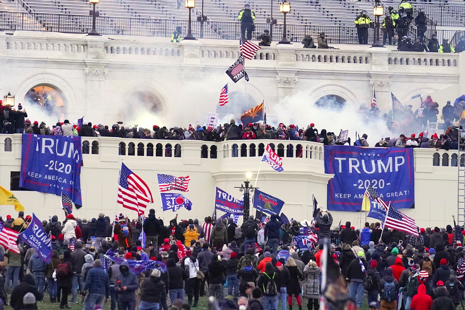 Capitol_Riot_Fugitive_Arrested_44643--5a342_1088552123.jpg