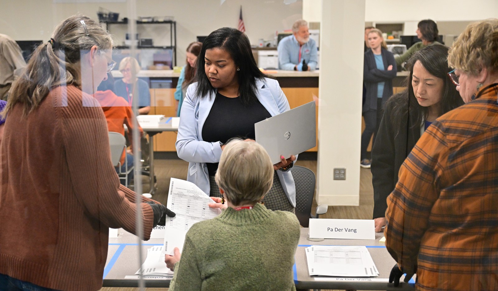 STP-L-jea 08 BALLOT_REALLOCATION - 1110_1071448337.jpg