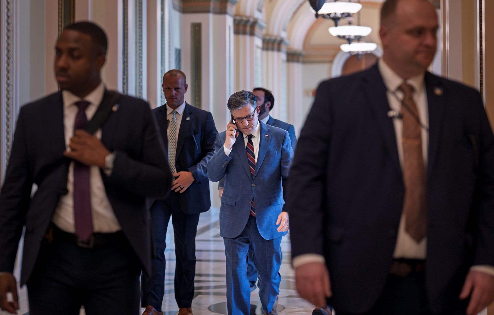 Congress_Budget_Cuts_29431--8b35a_1095434401.jpg