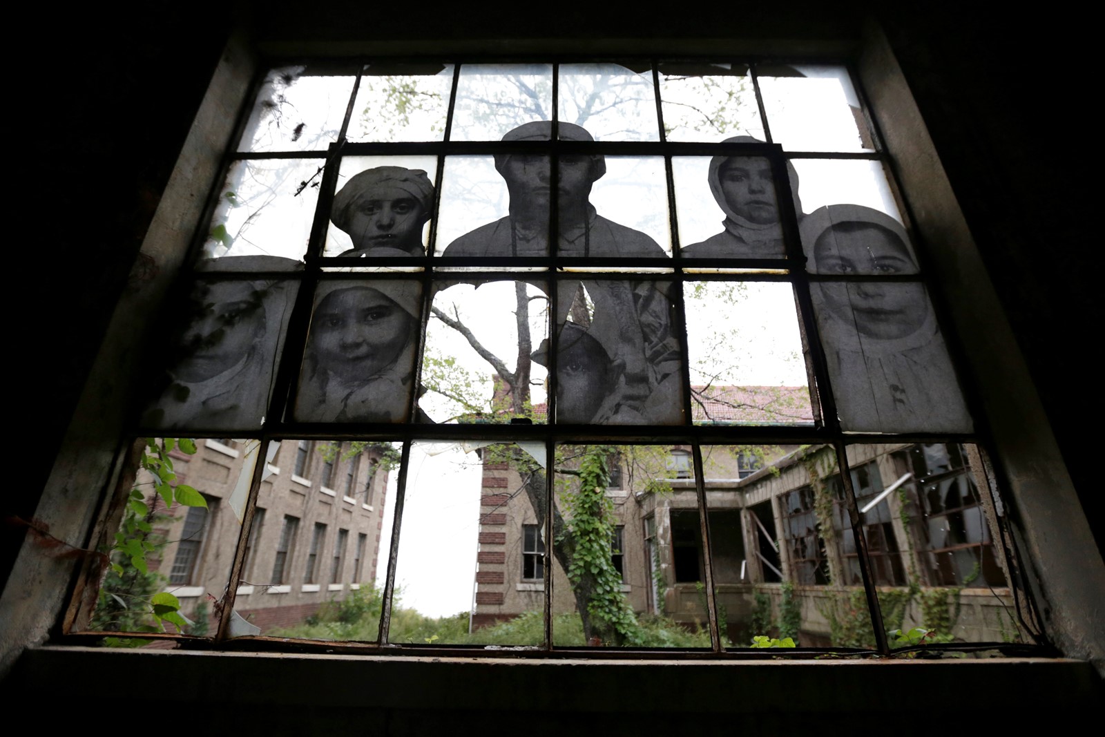 ellis_island_hospital_reop_jpeg#1_1087783611.jpg