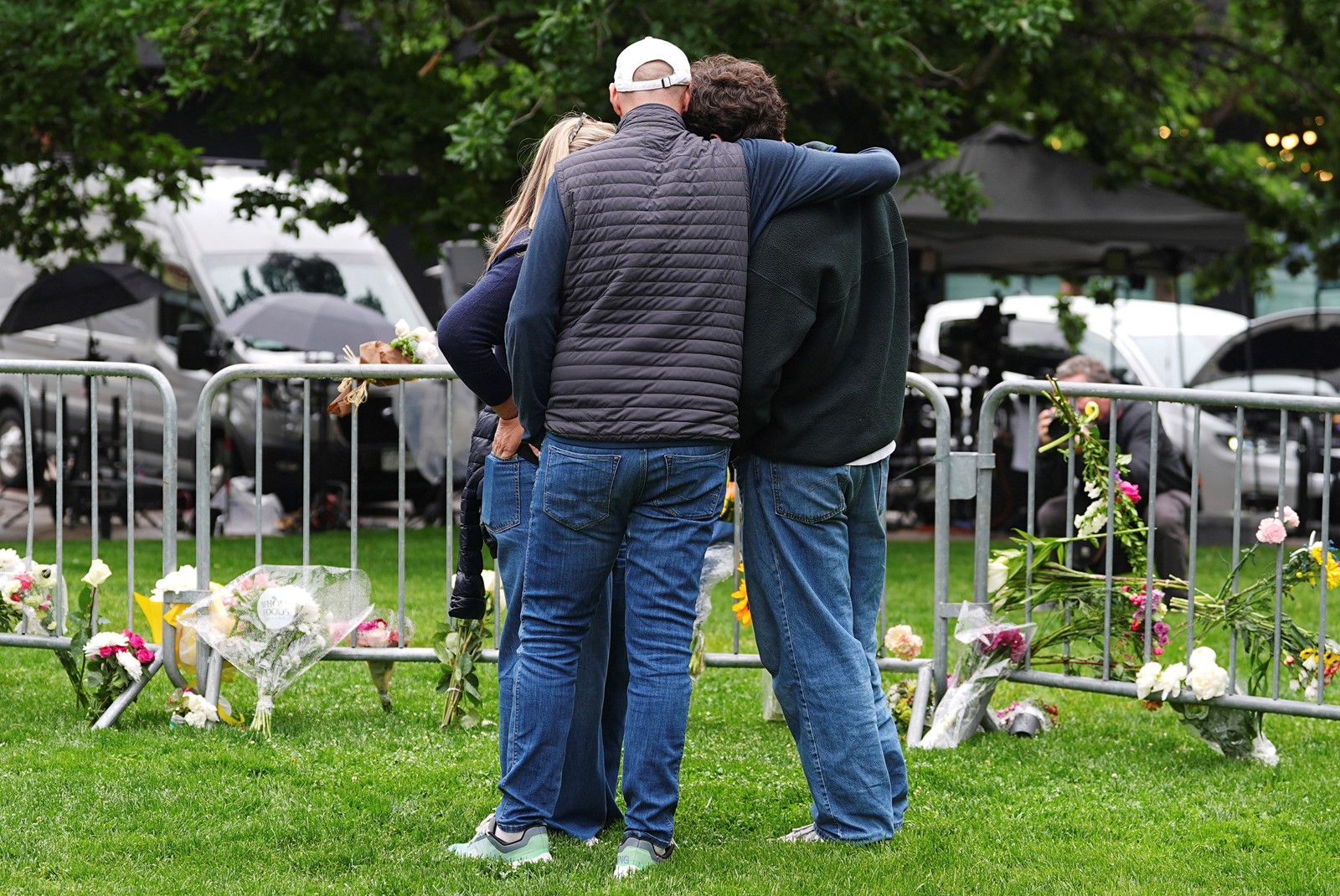 Boulder_Attack_24916--d12b8_1093981295.jpg