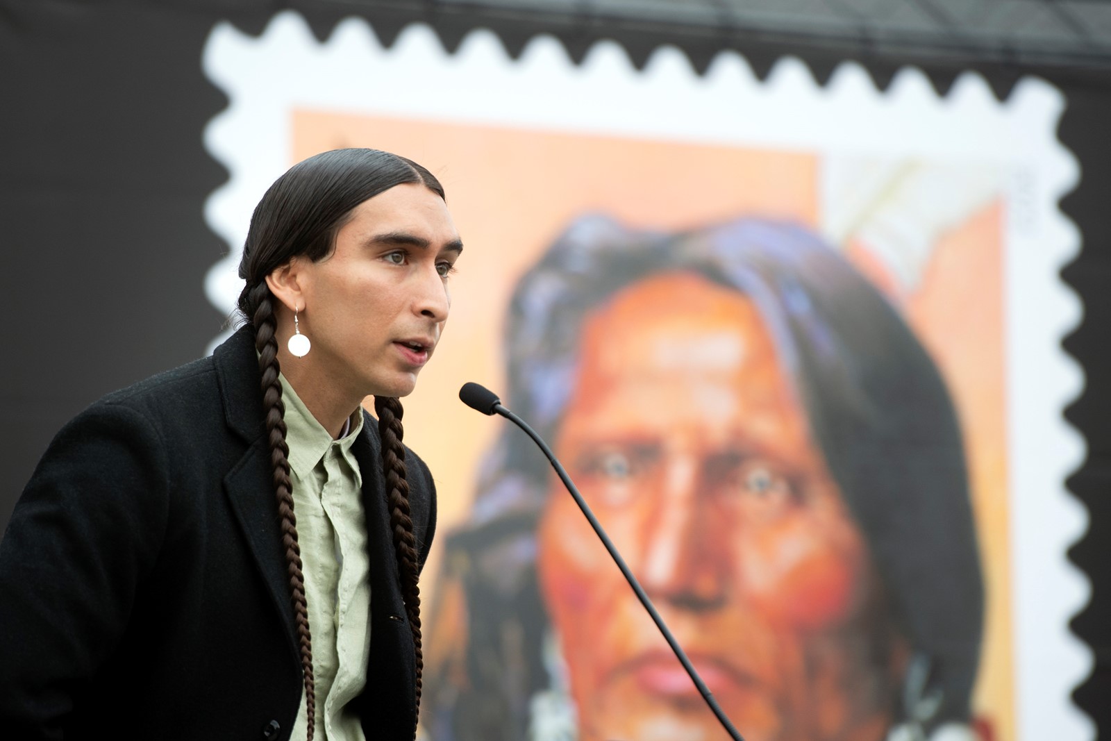 Chief_Standing_Bear_Stamp_80940--32554#2_1062638305.jpg