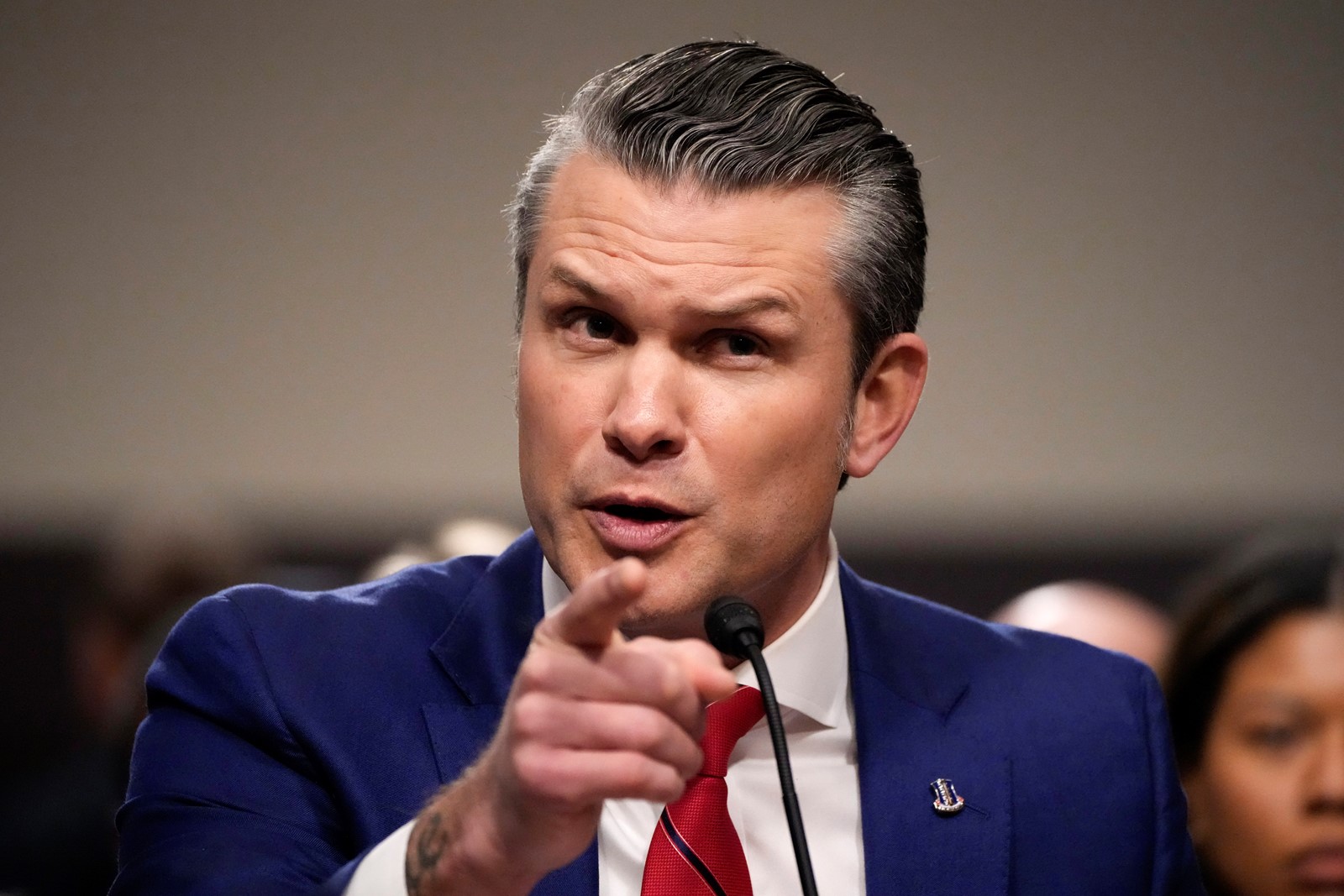APTOPIX_Trump_Cabinet_Hegseth_93552--b2d63_1088612465.jpg