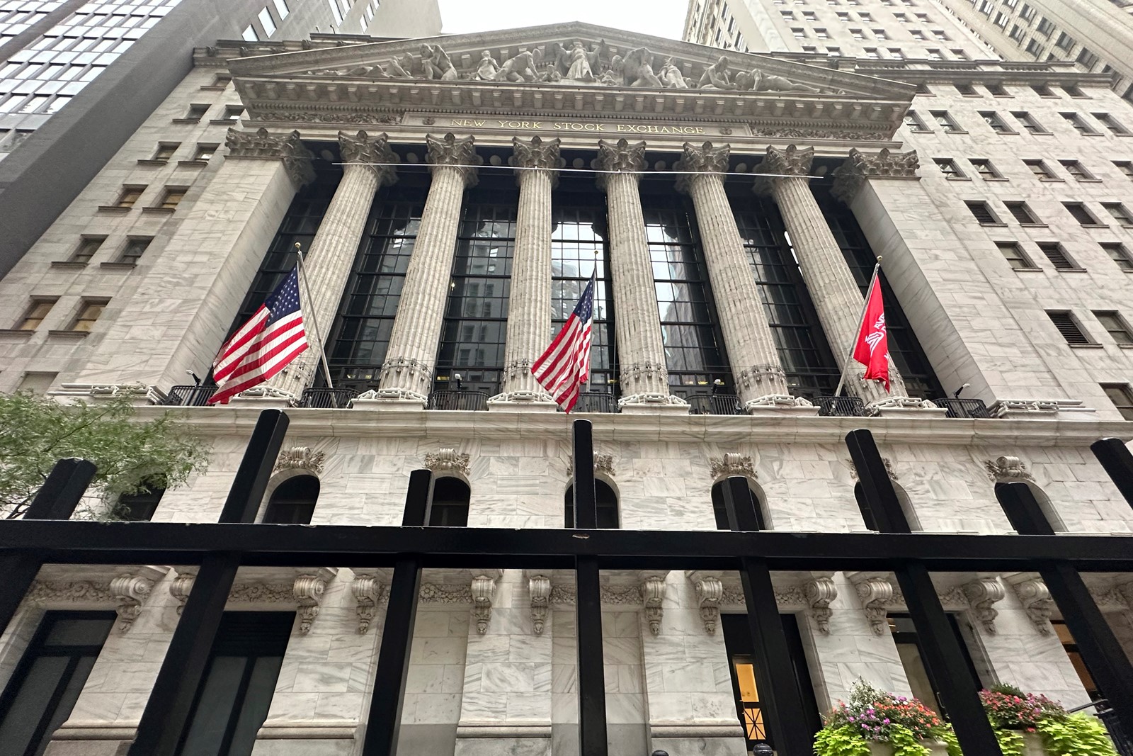 Financial_Markets_Wall_Street_22189--3048f_1084631331.jpg