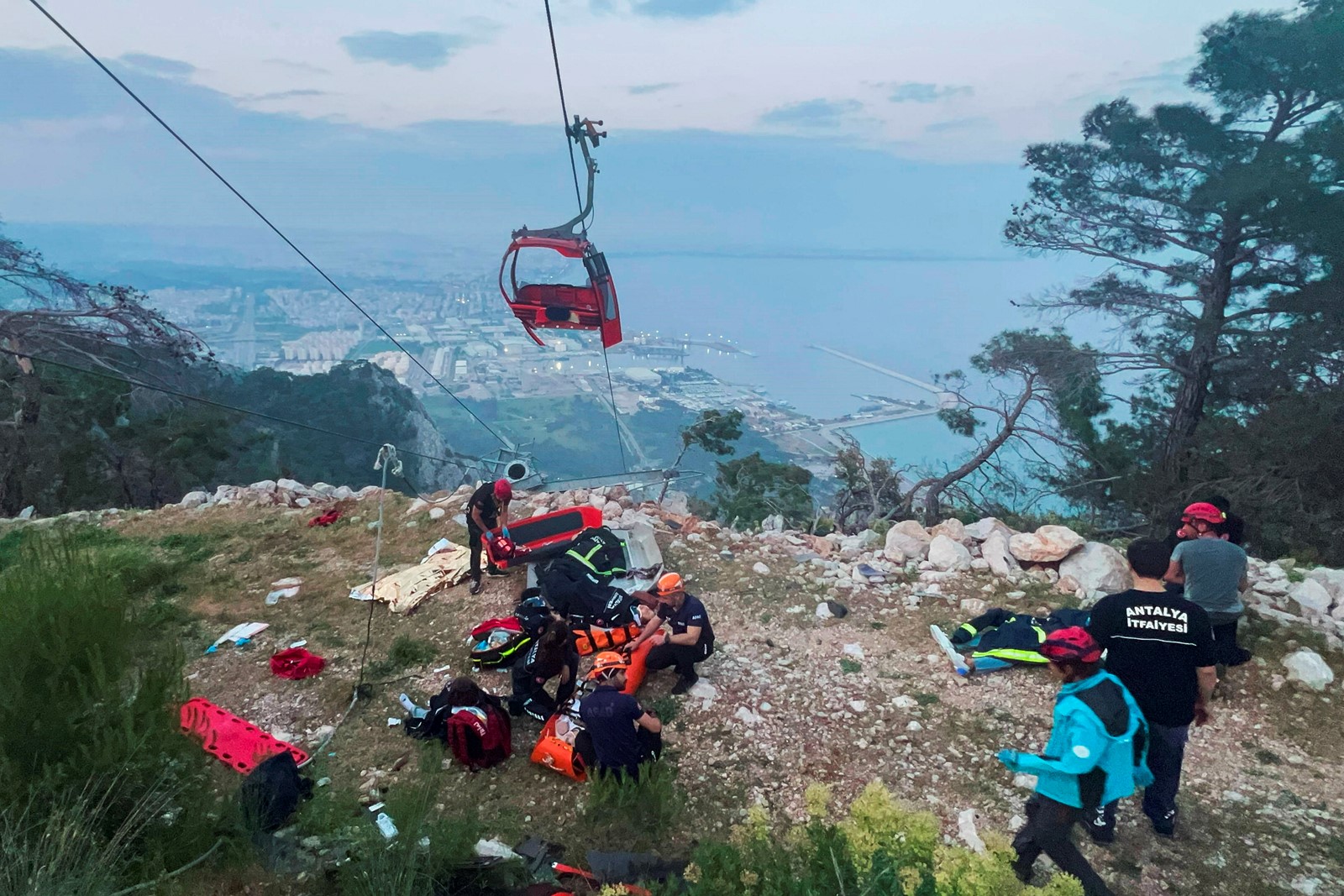Turkey_Cable_Car_Accident_45629--324d4_1077408967.jpg
