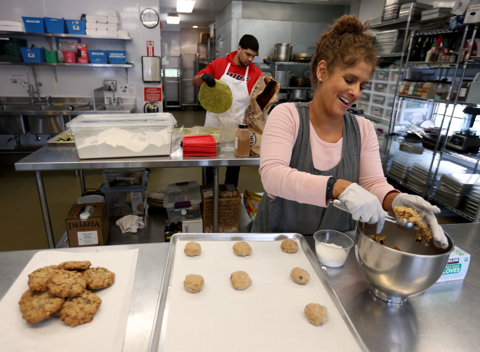0425_NWS_SJM-L-COOKIES-0505-08_1077893934.jpg