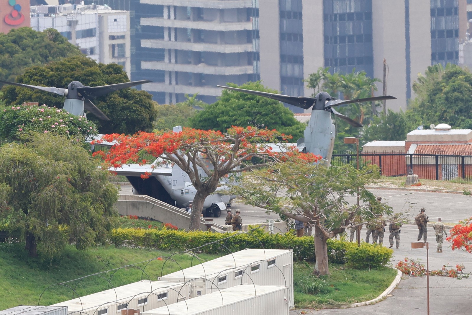 Venezuela_US_Drill__9137--de5ff_1106989967.jpg