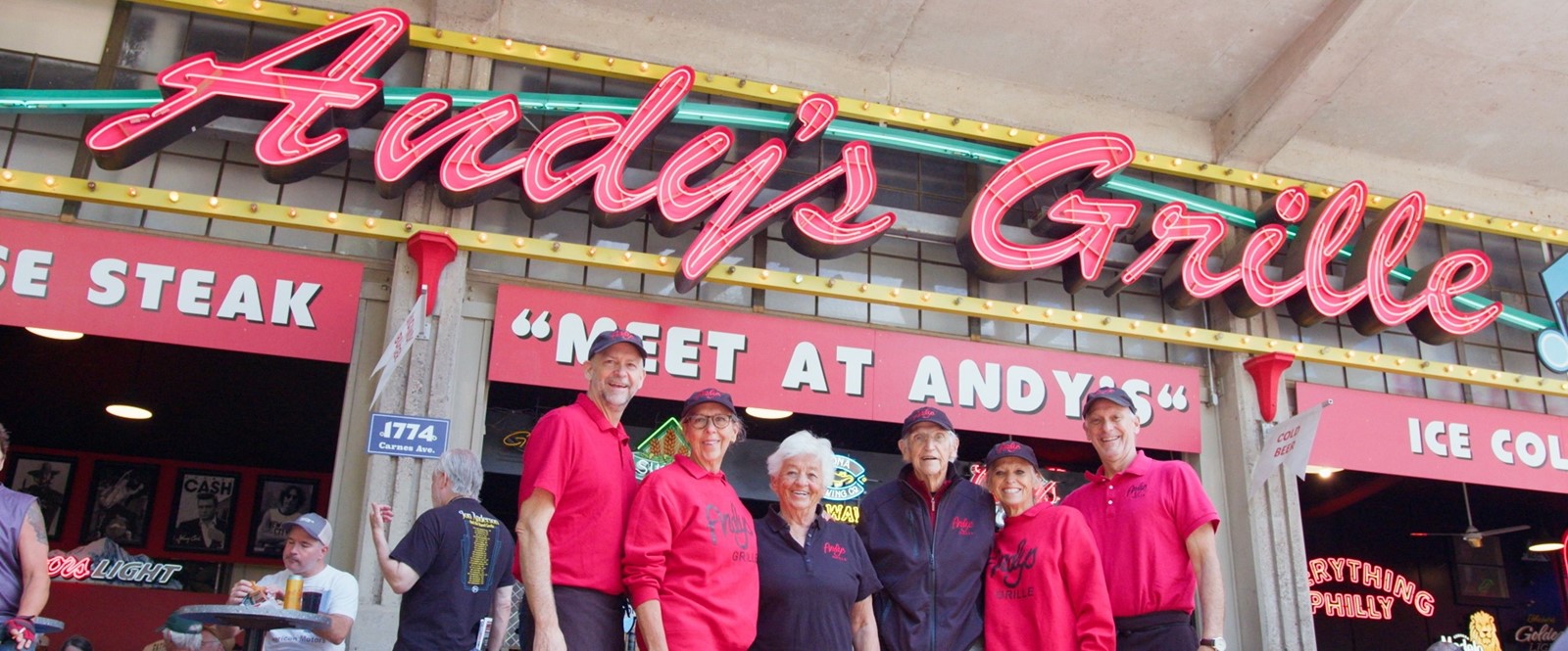 STP-L-ANDYS-01_1110132090.jpg