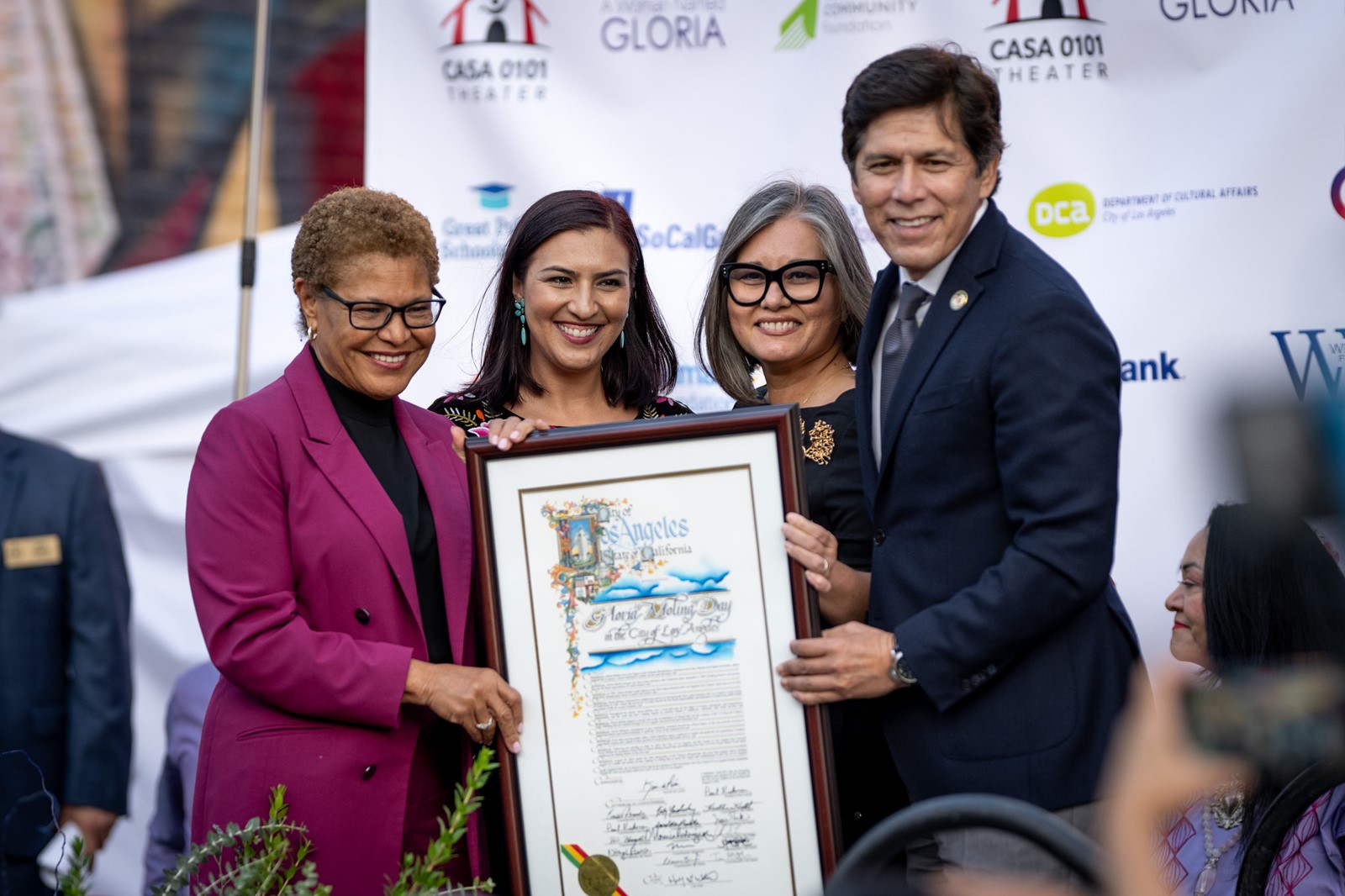 0829_NWS_LDN-L-GLORIA-MOLINA-0830-DC-5_1083231473.jpg