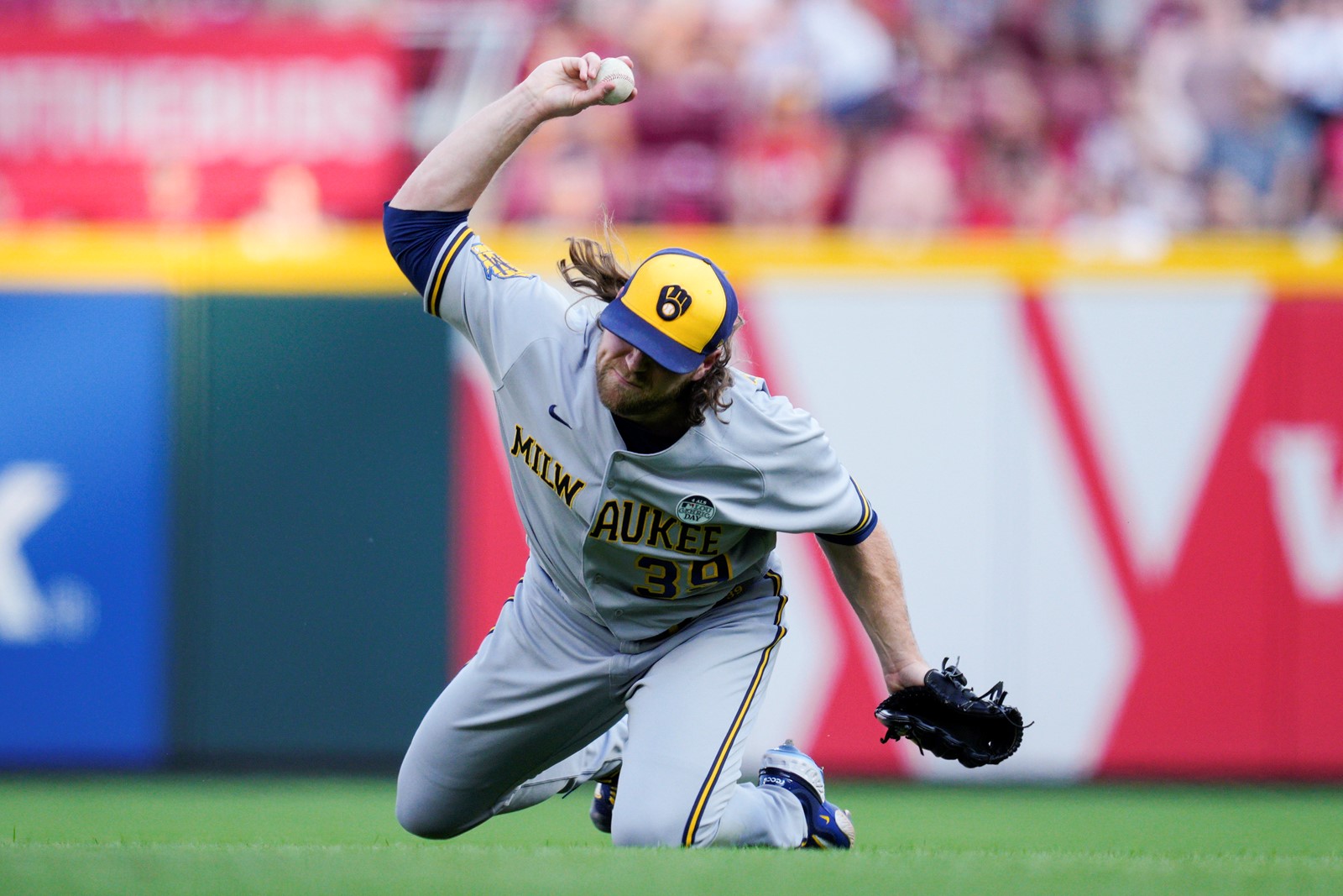 Brewers_Reds_Baseball_83545--f3420#1_1063416893.jpg