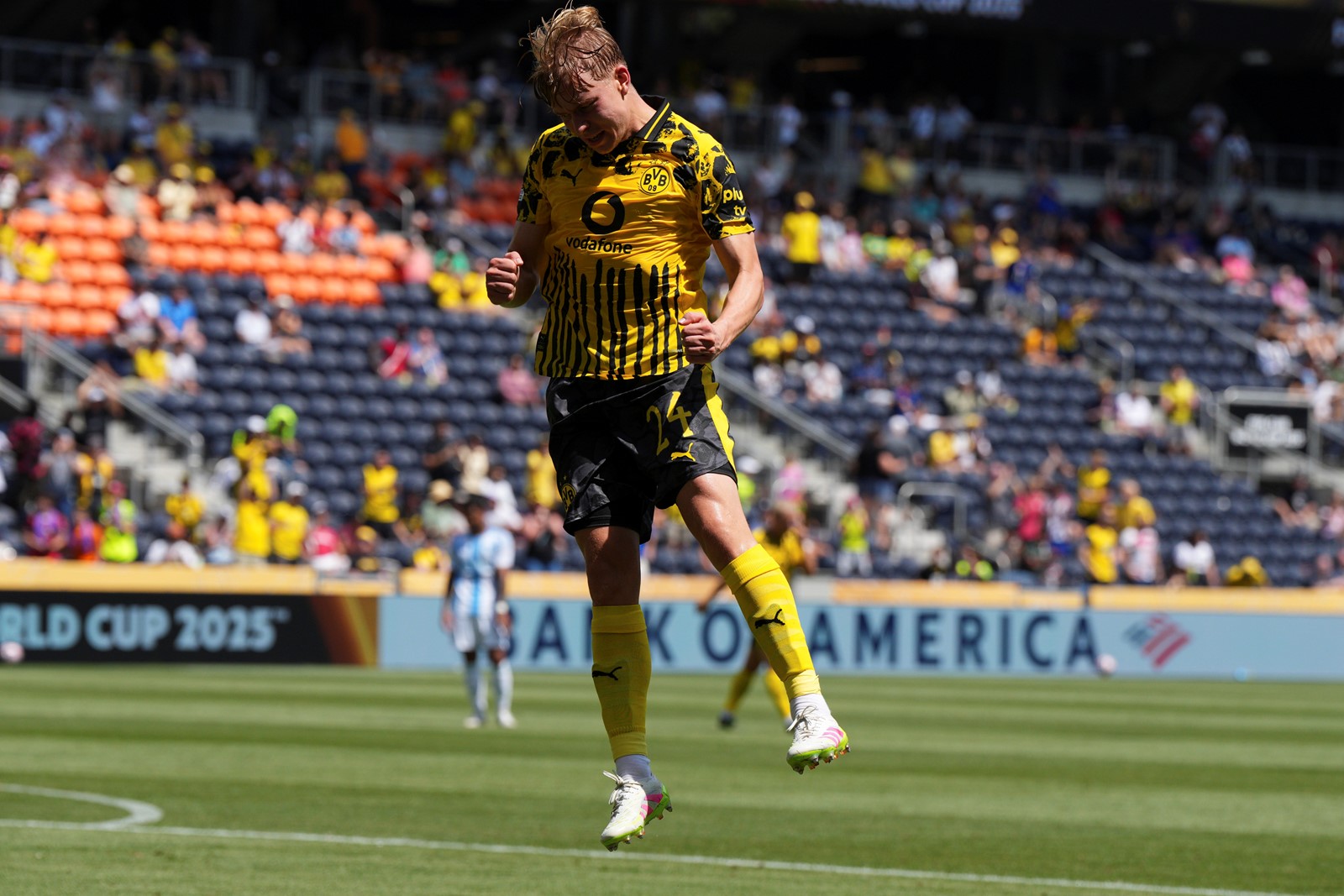 CWC_Borussia_Dortmund_Ulsan_Soccer_02098--08b94_1094667661.jpg