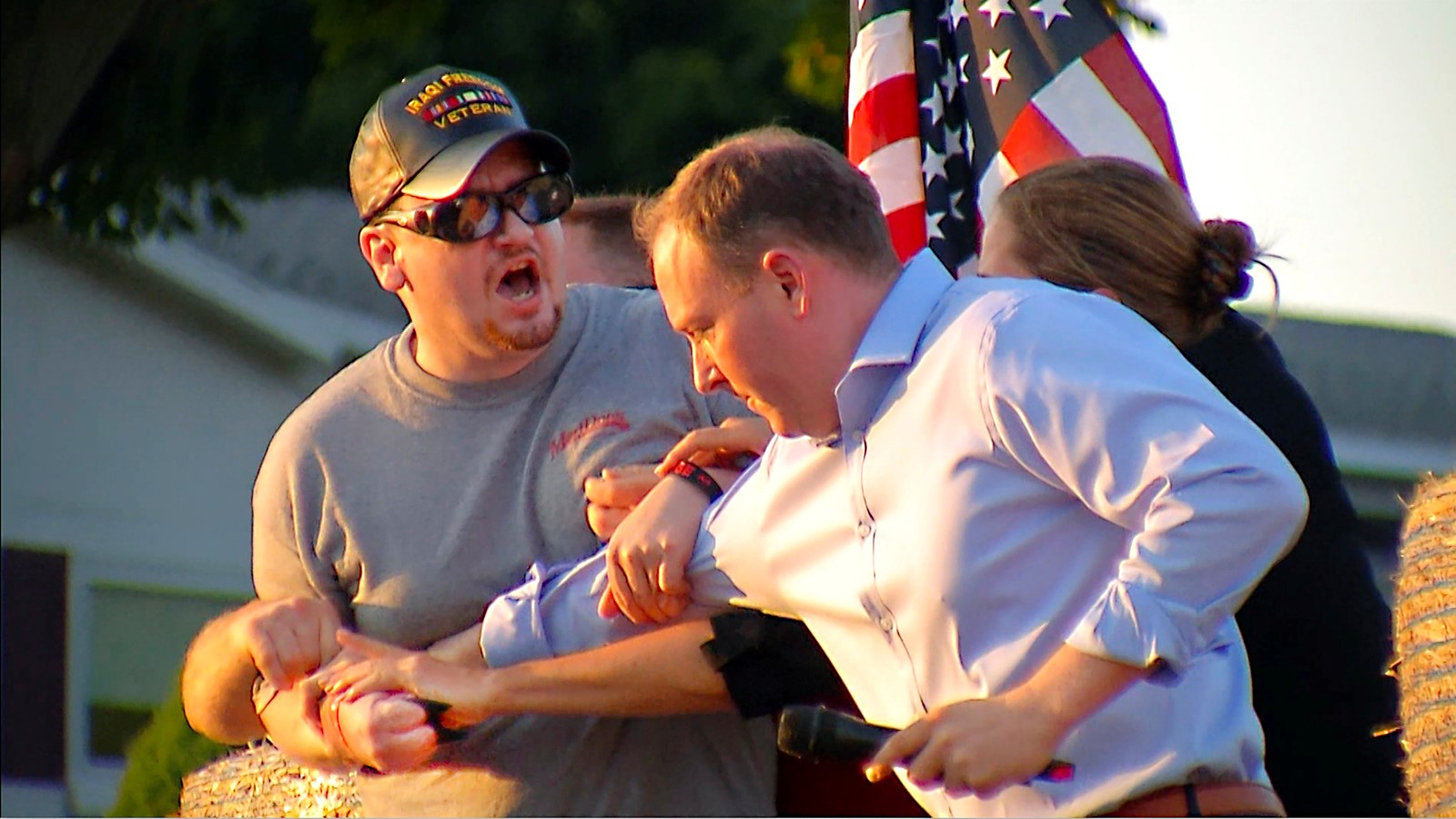 Election_2022_New_York_Governor_Zeldin_Attacked_57203.jpg-a943d_1054686178.jpg
