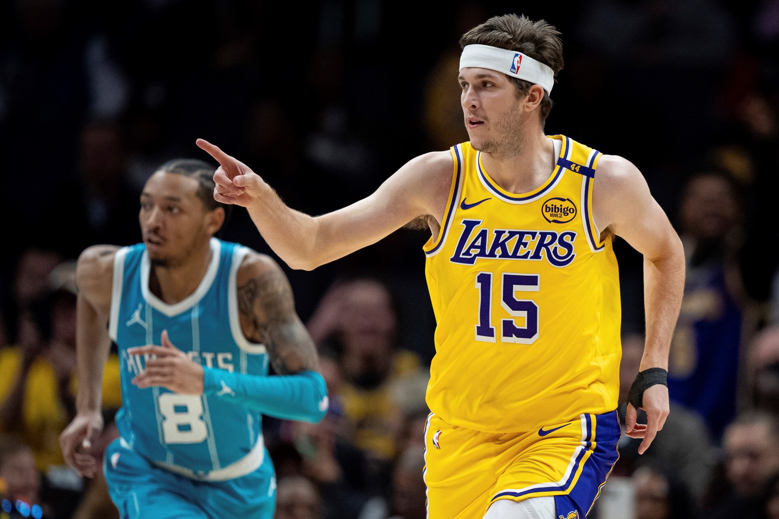 Lakers_Hornets_Basketball_43138--e96d7_1089133964.jpg
