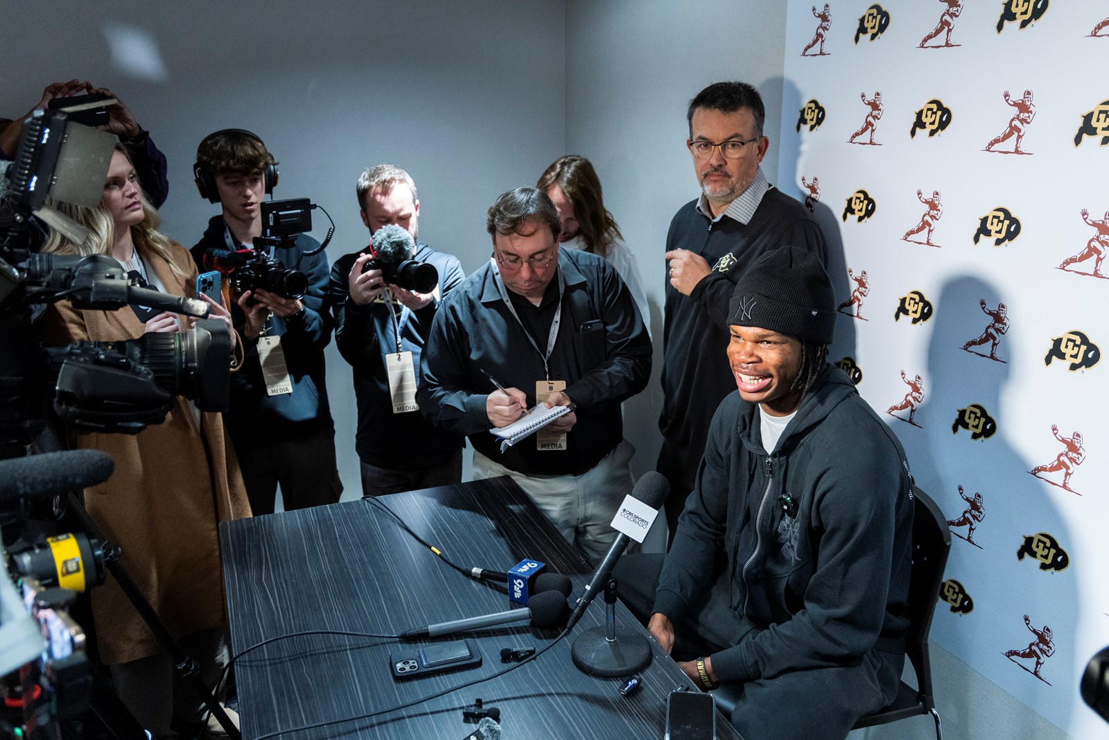 Heisman_Trophy_Football_66253--c379d_1087592316.jpg