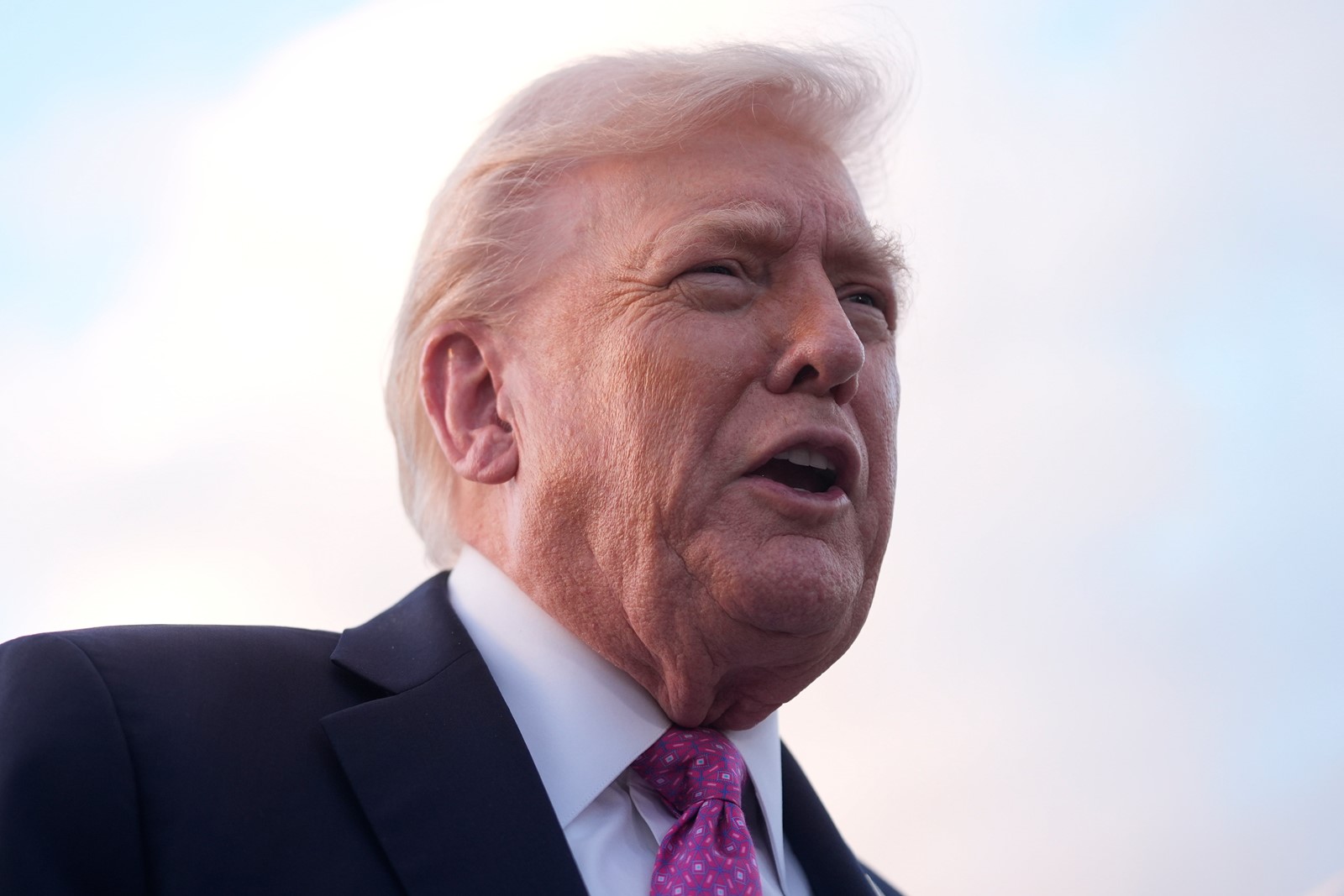 Trump_40060--9e8c2_1098877834.jpg