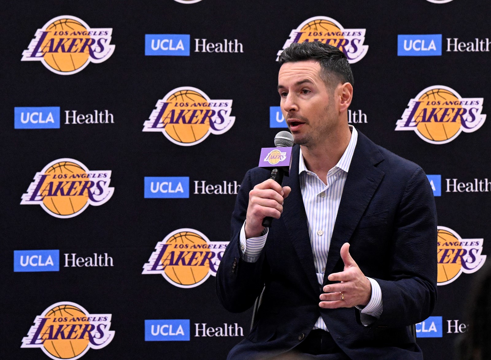 LDN-L-LAKERS-0703-KB9_1080881604.jpg
