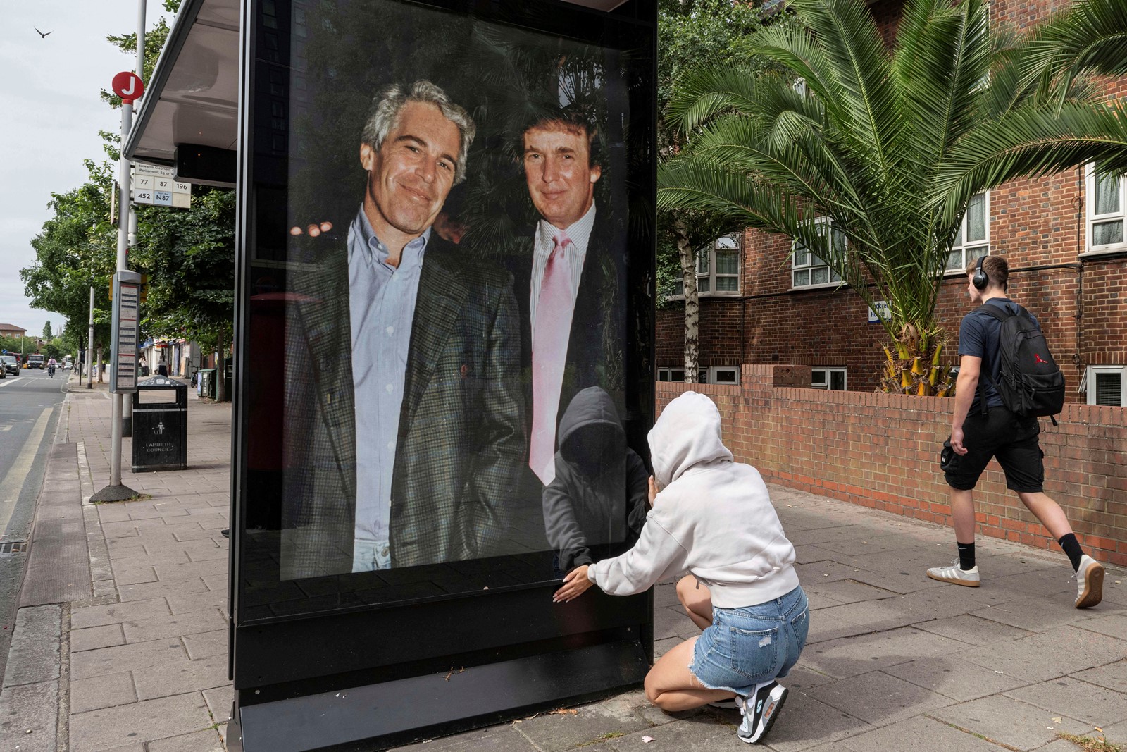 Britain_Trump_Epstein_73870--e6305_1095424545.jpg