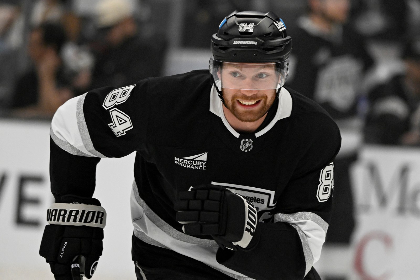0701_NWS_LDN-L-KINGS-JUMP-0702-01_1094878806.jpg