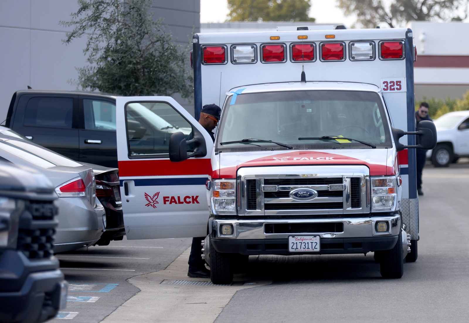 EBT-L-FALCK-03XX-1_1076614475.jpg
