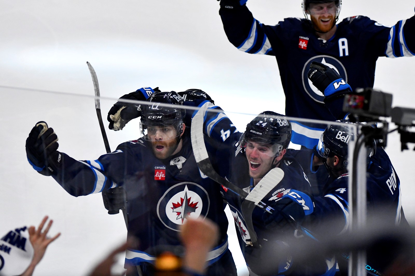 Blues_Jets_Hockey_99459--0ae60_1092724982.jpg