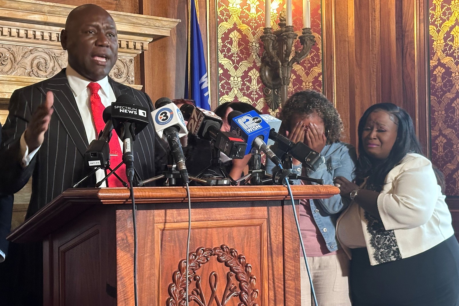 Madison_Police_Shooting_Family_19898--9a01d_1109197575.jpg