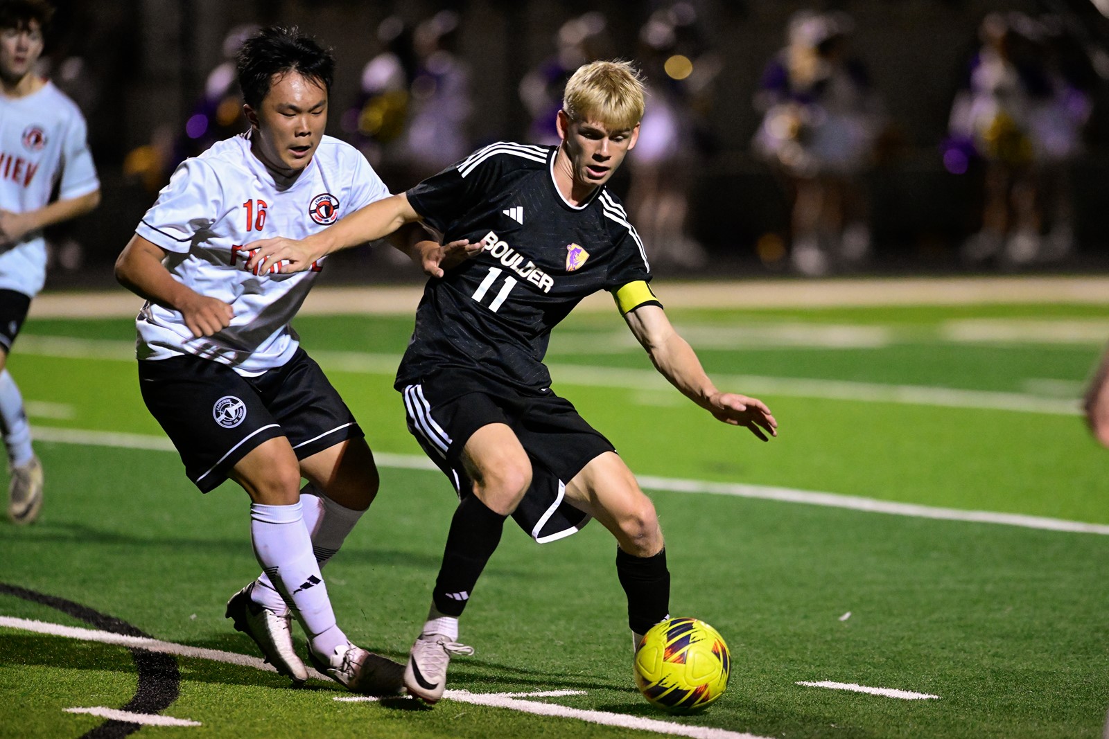 DCC-L-SOCCER_1MJ4190_1094351567.jpg