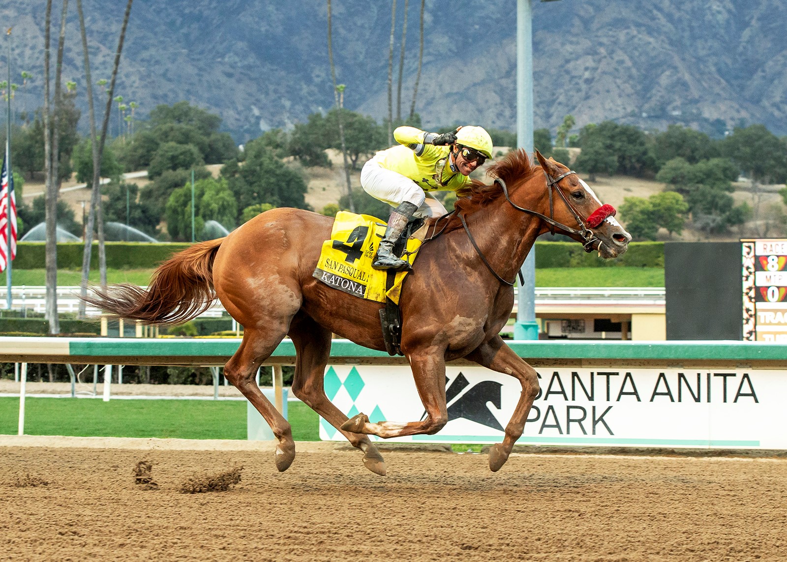 Santa_Anita_Horse_Racing_56532--d2097_1089070525.jpg
