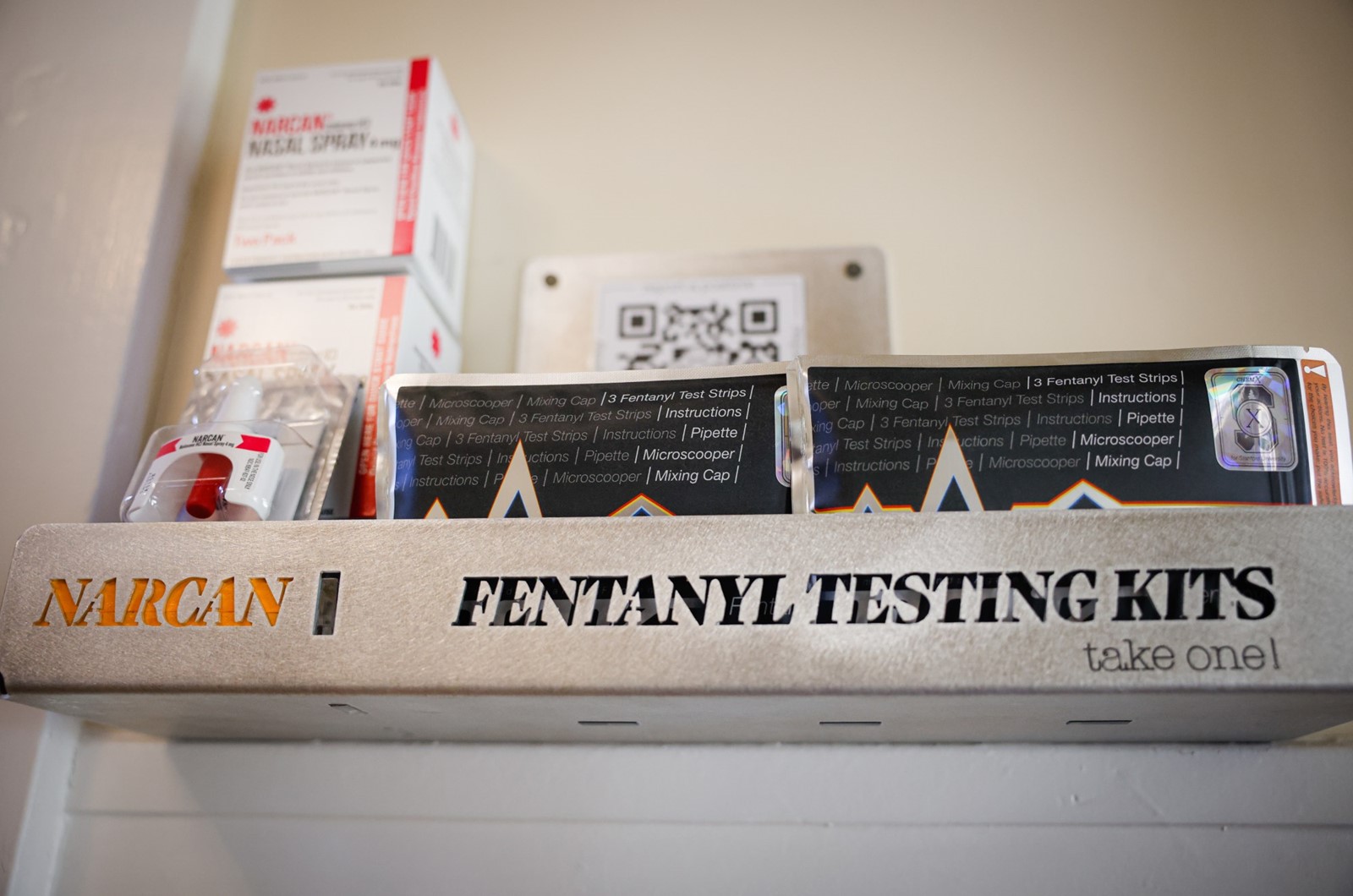 SJM-L-FENTCHECK-0317-6_1087643992.jpg