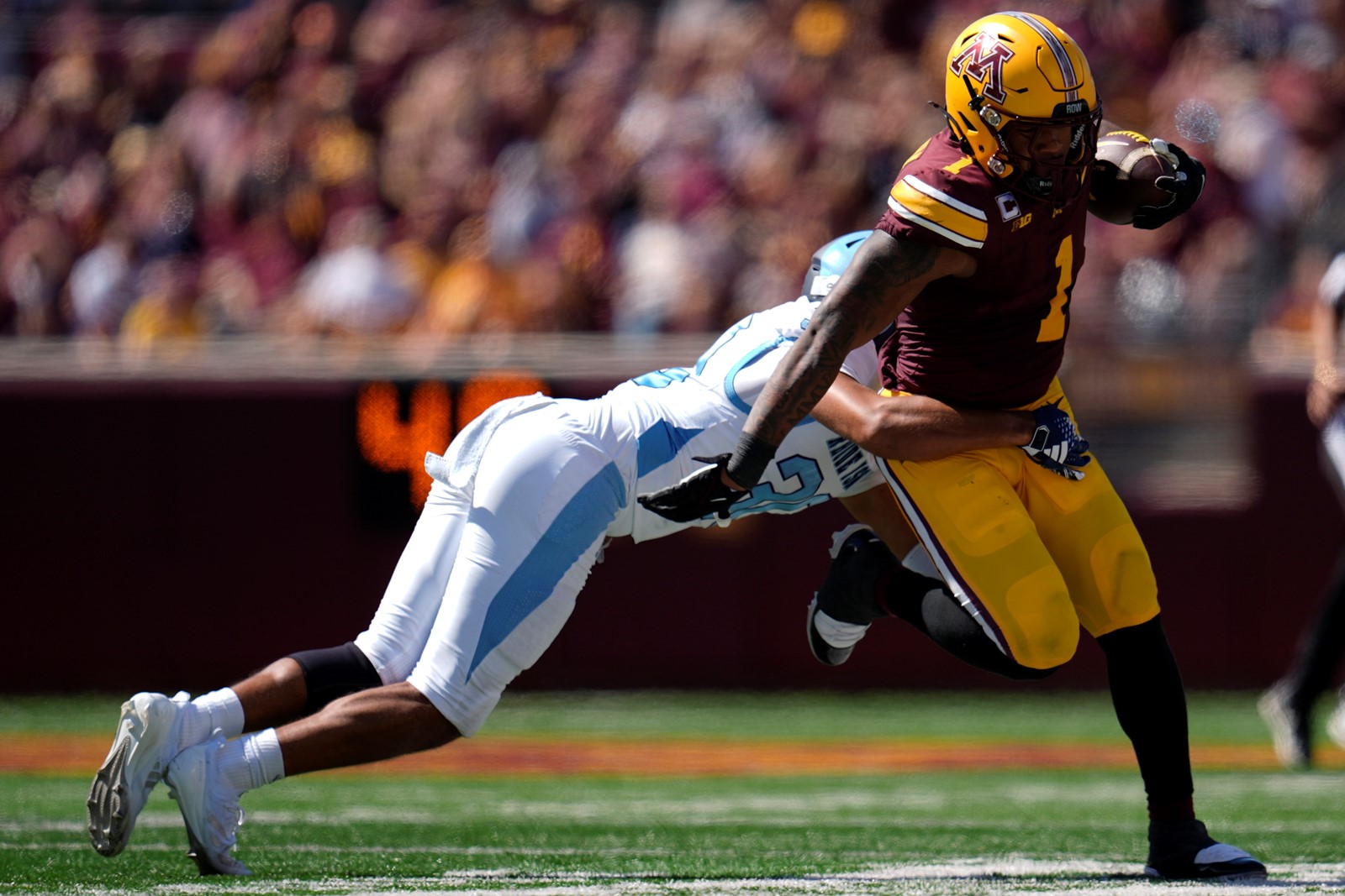 Rhode_Island_Minnesota_Football_08696--4b0a0_1083590913.jpg